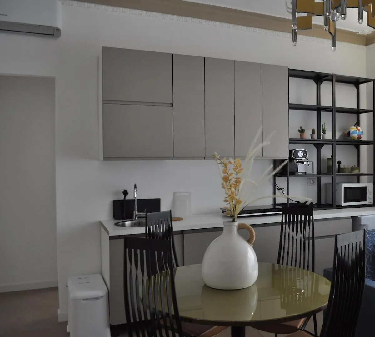公寓 Casa Di Luca Alloggio Andrea 巴里